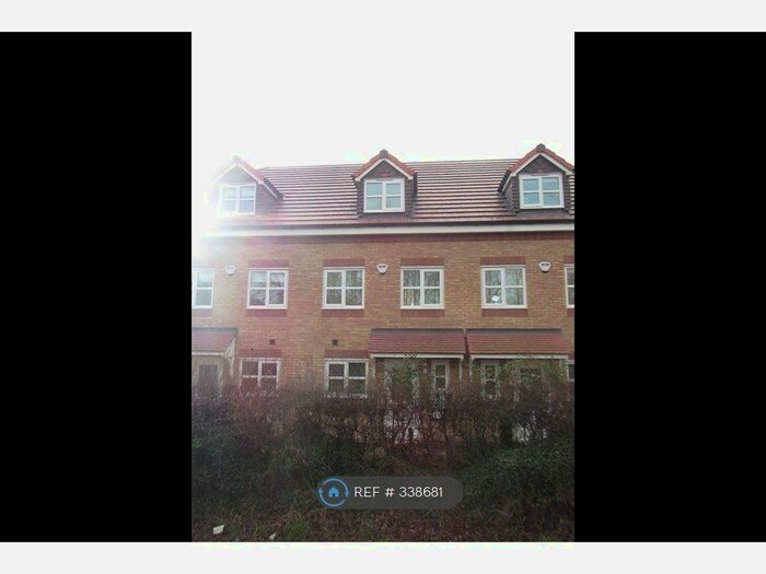 3 Bedroom Terraced House To Rent In Lon Bedw, Llandudno Junction LL31