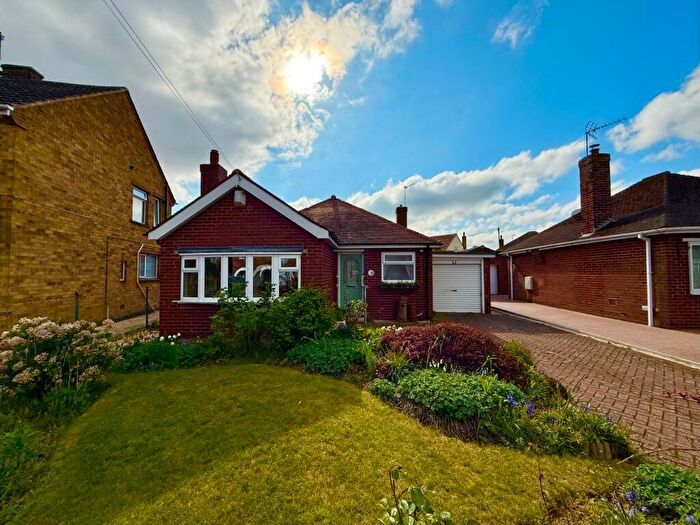 3 Bedroom Detached Bungalow To Rent In Valley Drive, Branton, Doncaster, DN3