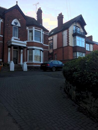 1 Bedroom Flat To Rent In Arboretum Road, Walsall, WS1