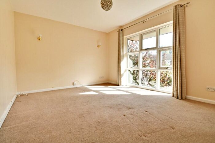 2 Bedroom Apartment To Rent In Shortlands Road, Bromley, BR2