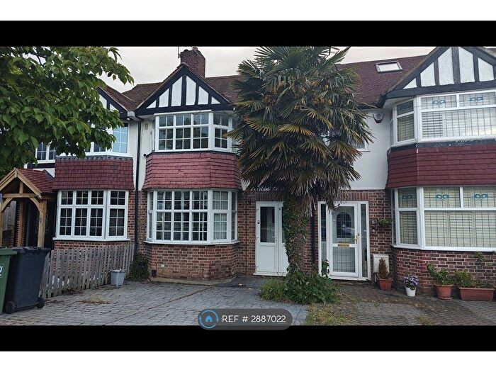 3 Bedroom Terraced House To Rent In Westdean Avenue, London, SE12