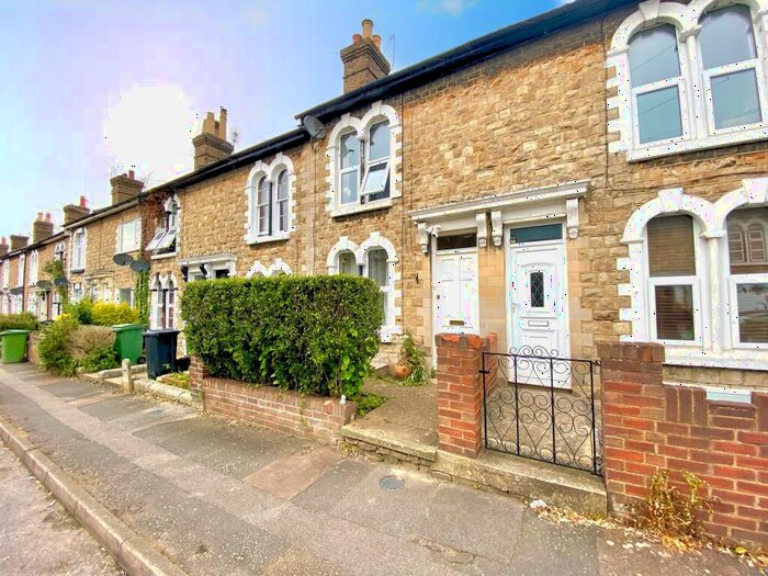 2 Bedroom House To Rent In Waterlow Road, Maidstone, Kent, ME14