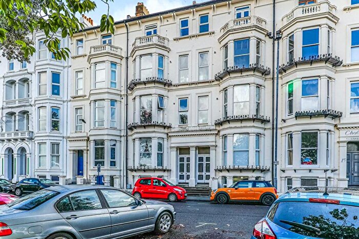1 Bedroom Flat To Rent In Western Parade, Southsea, Hampshire, PO5