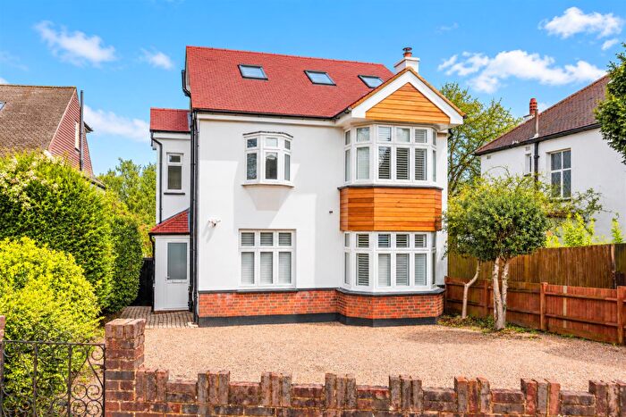 4 Bedroom Detached House For Sale In Winkworth Road, Banstead, SM7