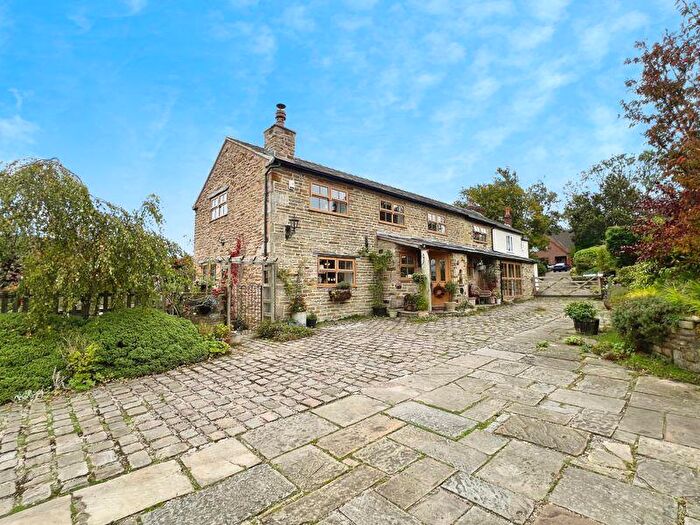 4 Bedroom Semi-Detached House For Sale In Pitfield Lane, Harwood, BL2