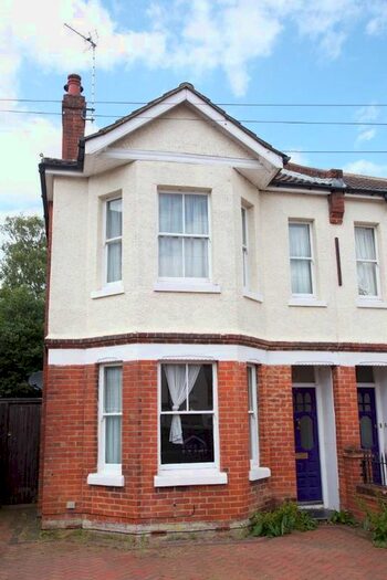 6 Bedroom Property To Rent In Nile Road, Southampton, SO17