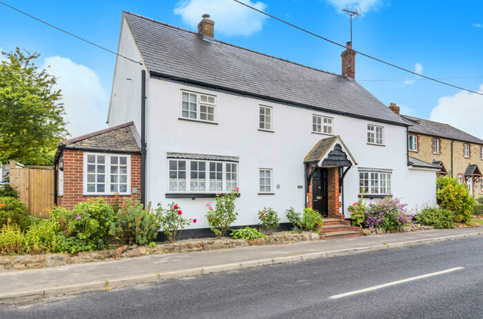 5 Bedroom Detached House For Sale In Ashbury, Swindon, SN6