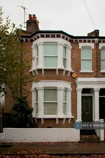 5 Bedroom Terraced House To Rent In Gairloch Road, London, SE5