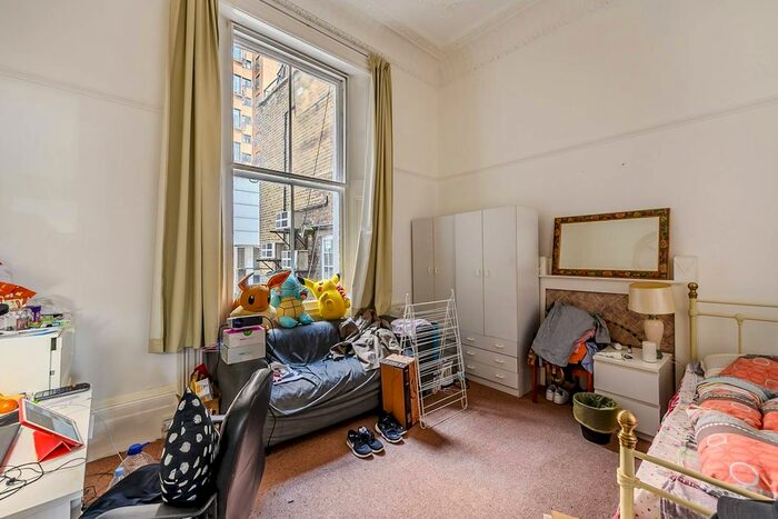 4 Bedroom Flat To Rent In Cromwell Road, South Kensington, London, SW7