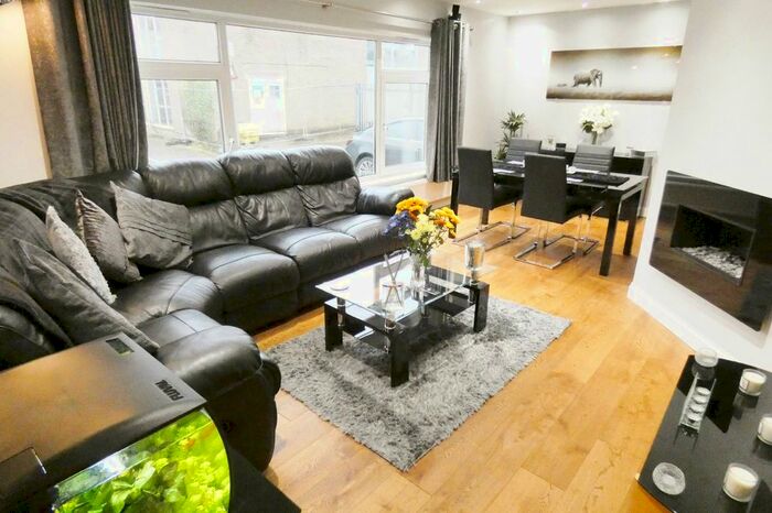 3 Bedroom Detached House To Rent In Woodplumpton Lane, Broughton, Preston, PR3