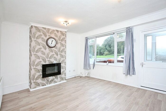 3 Bedroom Terraced House For Sale In Maesglas Crescent, Newport, NP20