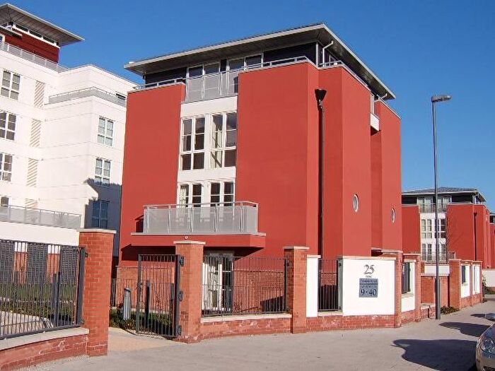 2 Bedroom Flat To Rent In Watkin Road, Freemens Meadow, Leicester, LE2