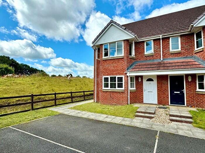 3 Bedroom Semi-Detached House For Sale In Dulas Bank, Tremont Parc, Llandrindod Wells, Powys, LD1