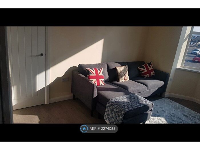 2 Bedroom Flat To Rent In West Dyke Road, Redcar, TS10