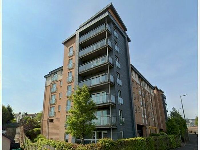 2 Bedroom Flat To Rent In Staneacre Park, Hamilton, ML3