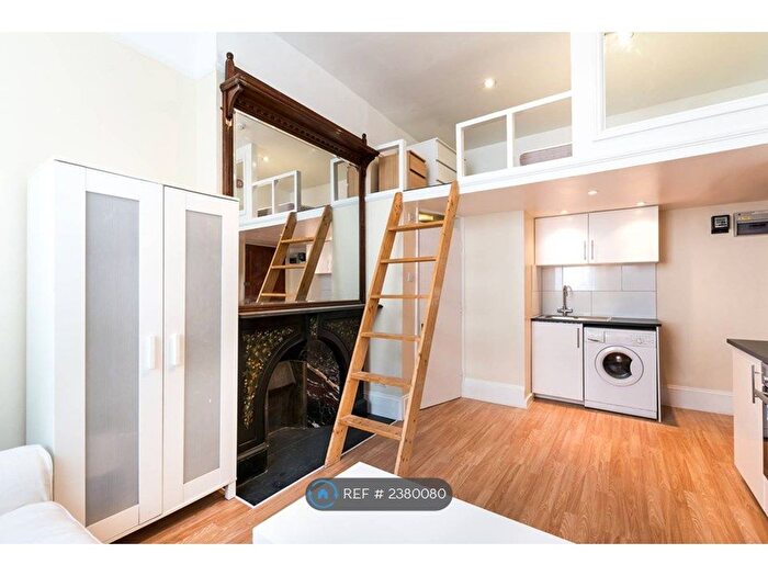 Studio To Rent In Oakley Street, London, SW3