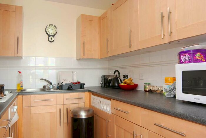 1 Bedroom Flat To Rent In Fishguard Way, Gallions Reach, London, E16