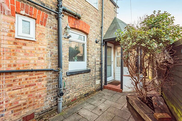 1 Bedroom Flat To Rent In Ferry Hinksey Road, Oxford, OX2