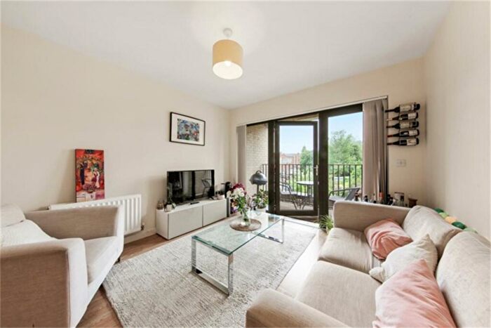 2 Bedroom Apartment To Rent In Newman Close, NW10