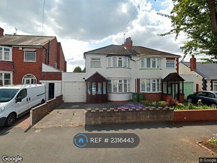 3 Bedroom Semi-Detached House To Rent In Olive Hill Road, Halesowen, B62