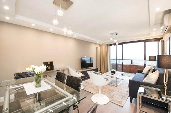 3 Bedroom Flat To Rent In Cresta House, Finchley Road, NW3