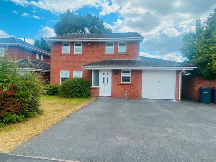 4 Bedroom Detached House To Rent In Shottery Close, Sutton Coldfield, B76