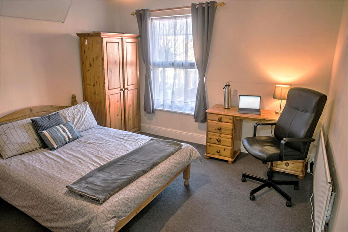 4 Bedroom Terraced House To Rent In Bolingbroke Road, Coventry, CV3