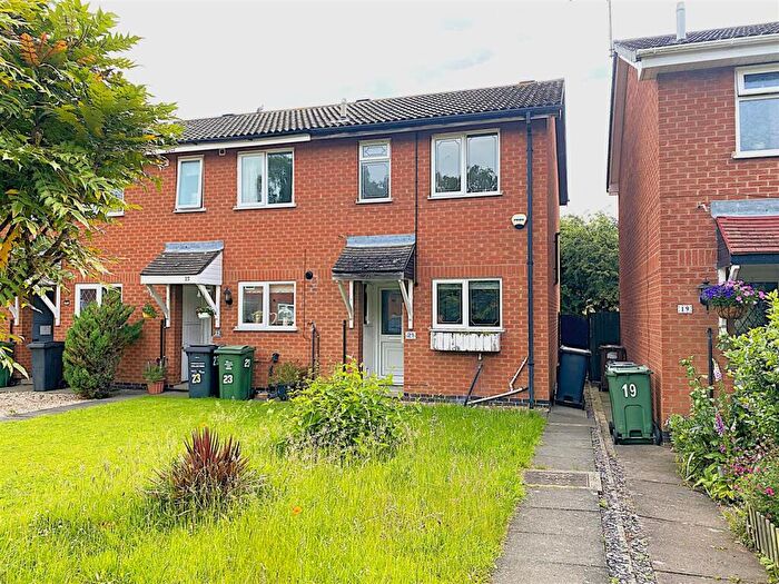 2 Bedroom End Of Terrace House For Sale In Lincoln Drive, Syston, LE7