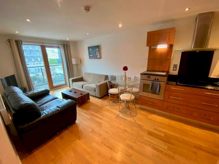 2 Bedroom Apartment To Rent In Mackenzie House, Leeds Dock, City Centre, LS10