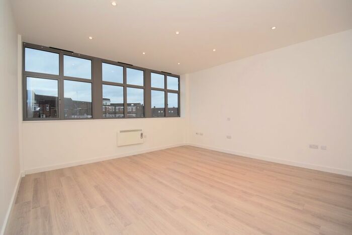 1 Bedroom Studio To Rent In Talbot Skyline, Imperial Drive, Harrow, Greater London, HA2