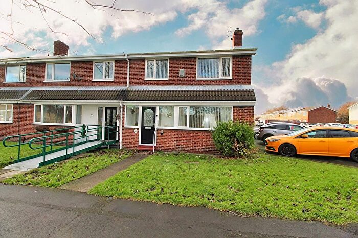 3 Bedroom End Of Terrace House For Sale In Ford Drive, Blyth, NE24