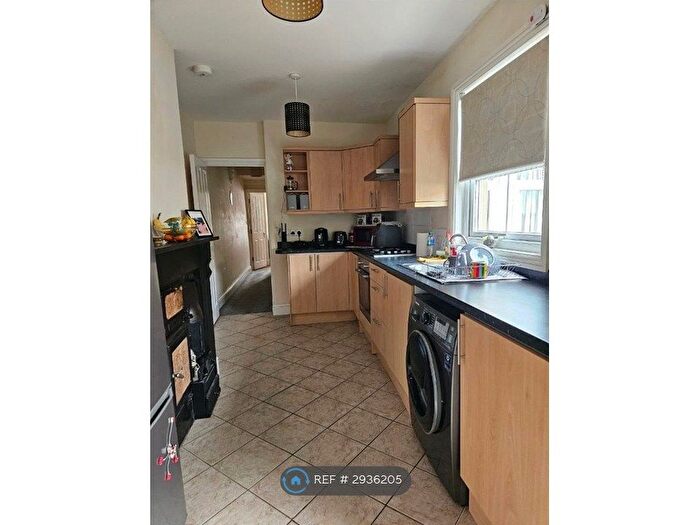 2 Bedroom Flat To Rent In Harlaxton Road, Grantham, NG31