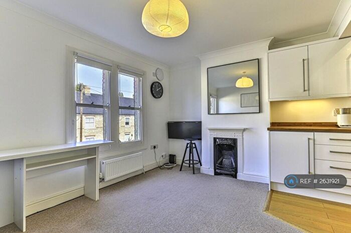 2 Bedroom Flat To Rent In Ditton Walk, Cambridge, CB5
