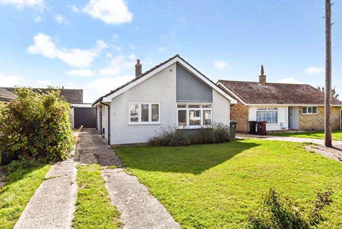 2 Bedroom Detached Bungalow For Sale In Grayswood Avenue, Bracklesham Bay, West Sussex, PO20