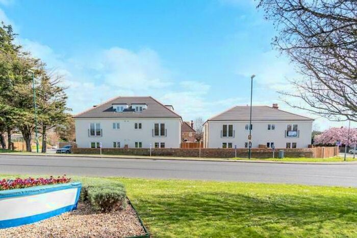 2 Bedroom Flat To Rent In Chichester Road, Bognor Regis, PO21