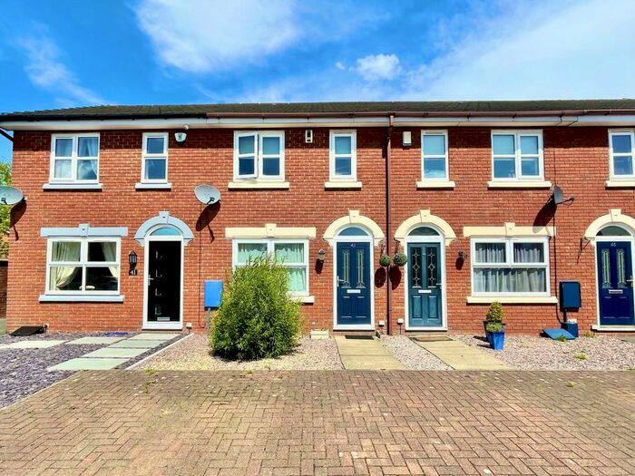 2 Bedroom Terraced House To Rent In Whinsands Close, Preston, Lancashire, PR2