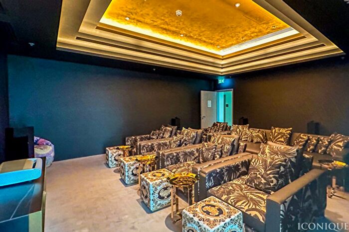 1 Bedroom Flat For Sale In Damac Tower Bondway, London, SW8