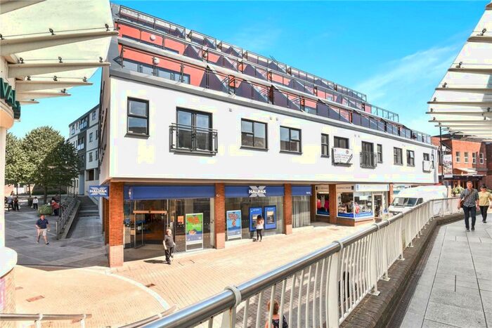 2 Bedroom Apartment To Rent In Town Centre, RG21