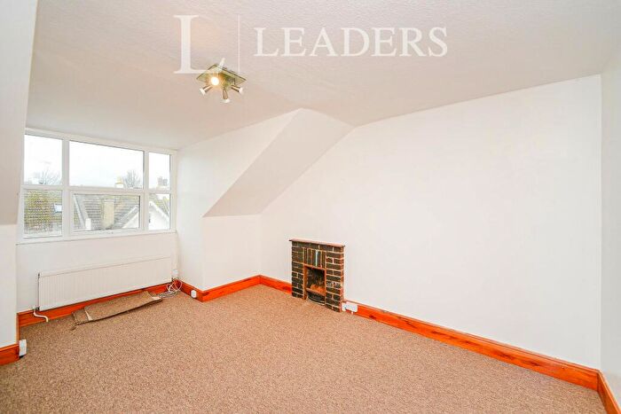 1 Bedroom Flat To Rent In Stanford Road, Brighton, BN1