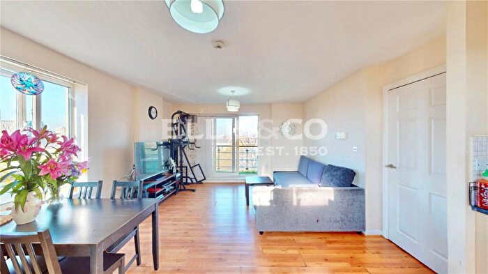 2 Bedroom Apartment To Rent In Forty Lane, Wembley, Middlesex, HA9
