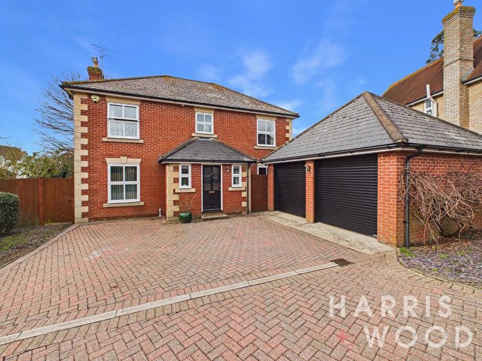 4 Bedroom Detached House For Sale In Warwick Bailey Close, Colchester, Essex, CO4
