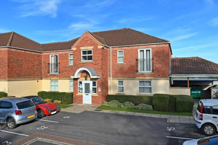 2 Bedroom Flat To Rent In St. Pauls Mews, Holgate, York, YO24