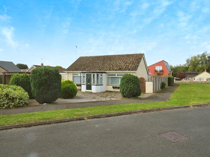 2 Bedroom Detached Bungalow For Sale In Peppers Close, Weeting, IP27