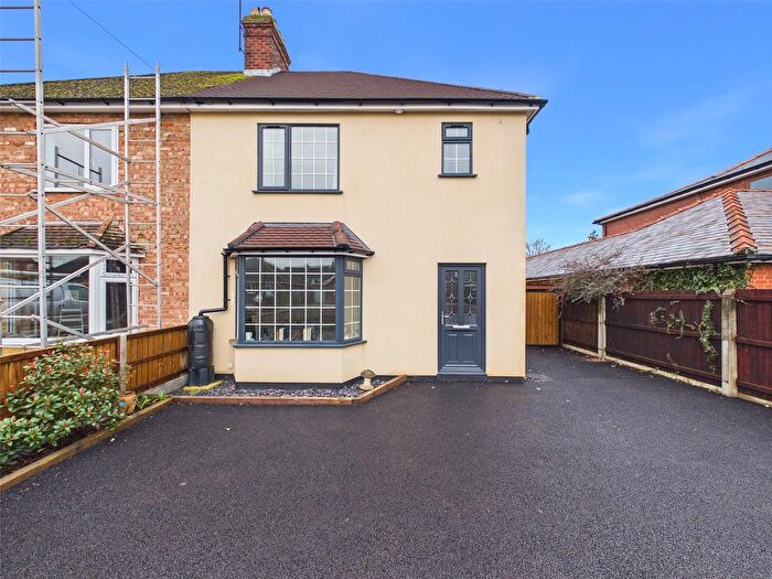 3 Bedroom Semi Detached House For Sale In Chosen Way, Hucclecote, Gloucester, Gloucestershire, GL3