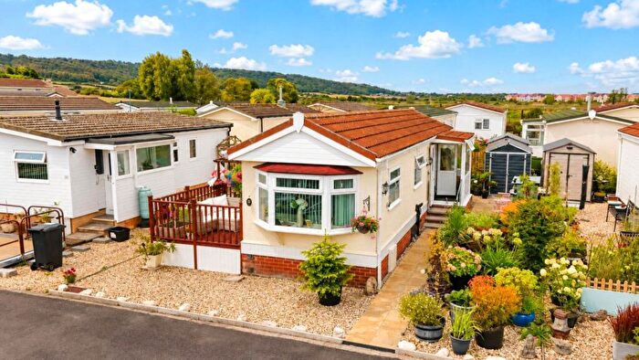 1 Bedroom Park Home For Sale In Oaktree Park, Locking - Months Full Residency, BS24