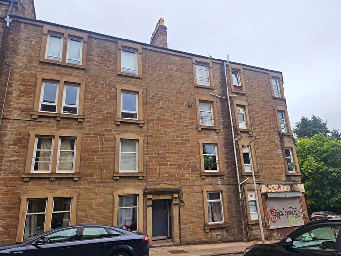 2 Bedroom Flat To Rent In Sibbald Street, Dundee, DD3