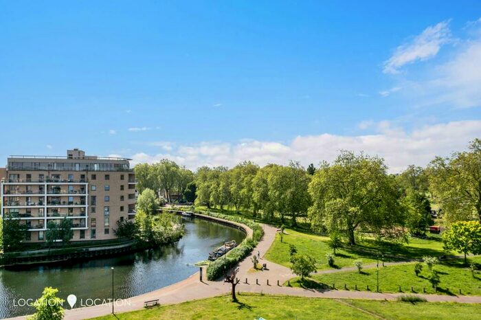 2 Bedroom Flat To Rent In Harry Zeital Way, Fenland House Harry Zeital Way, E5