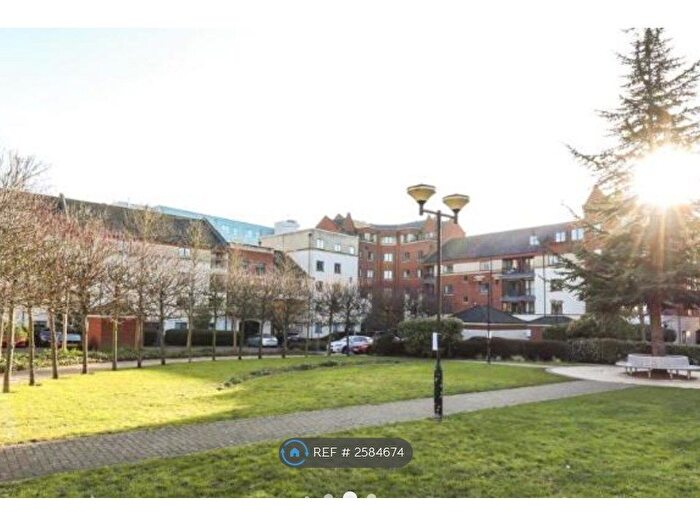 2 Bedroom Flat To Rent In Manor Gardens, London, N7