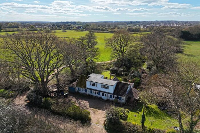 4 Bedroom Detached House For Sale In Wimborne, BH21