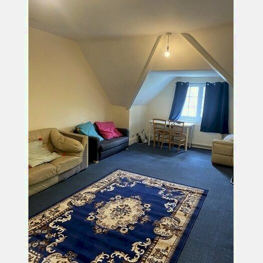 3 Bedroom Flat To Rent In Denmark Hill, Camberwell, London, SE5